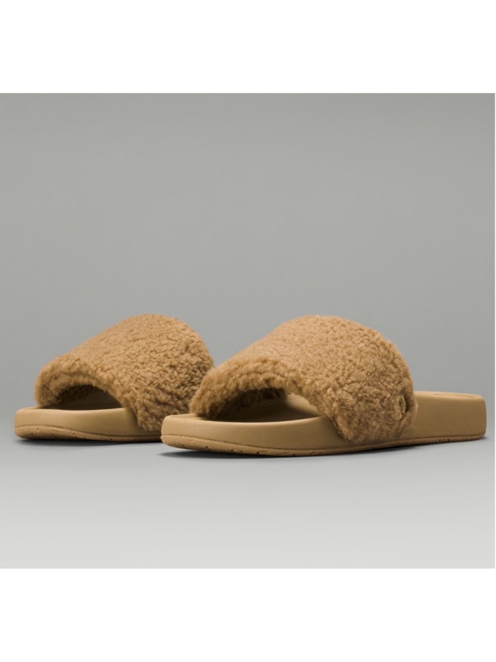 Women's Lululemon Restfeel Faux Fur Slides in Brown Size 10